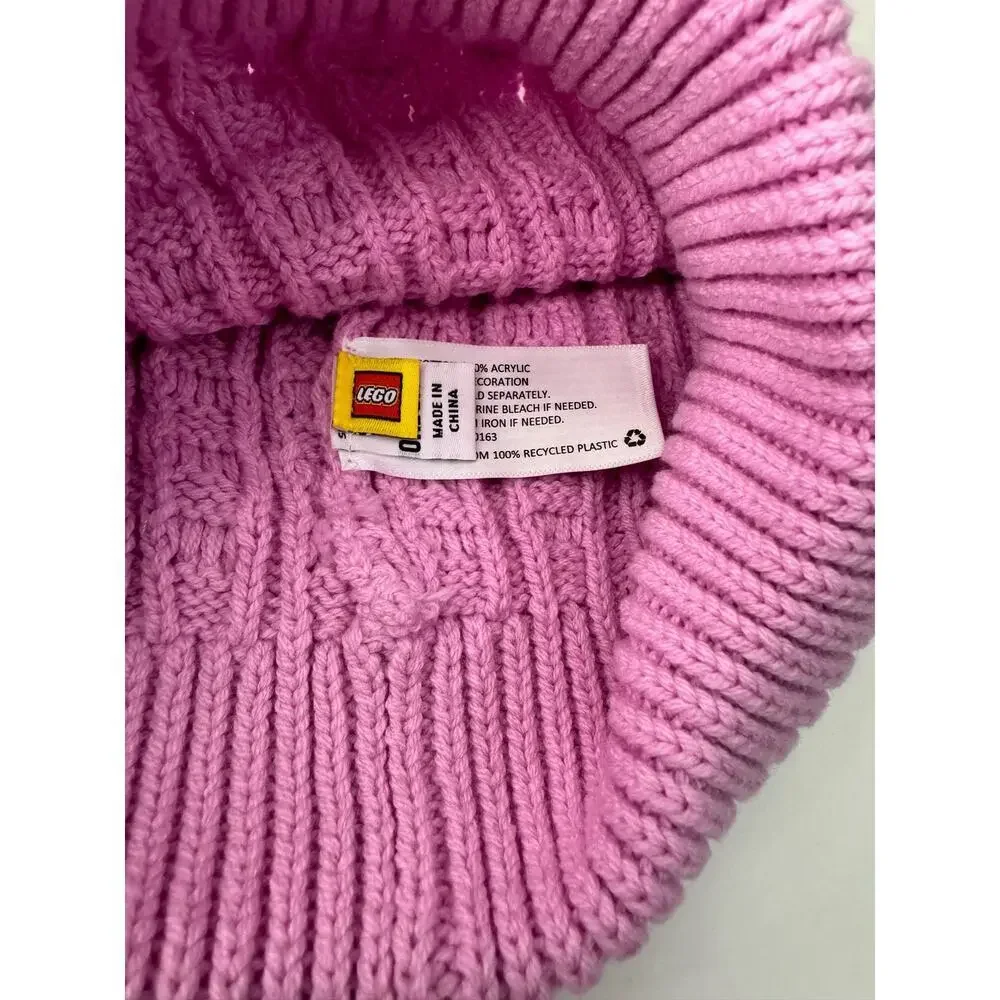 LEGO Minifigure Patch Beanie Hat -LEGO Collection x Target Red Limited Ed Youth